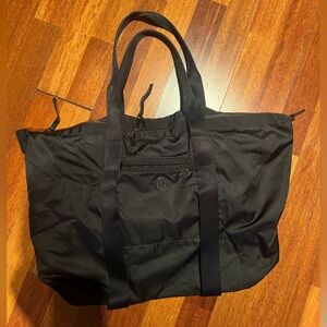 lululemon athletica Black Tote Bag with Yoga Mat Straps